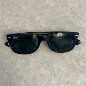 Ray-Ban Classic Wayfarer sunglasses- polarized